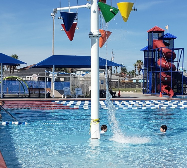 port-aransas-community-pool-photo